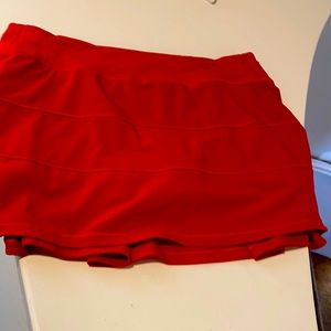 Lululemon skort red, rarely used